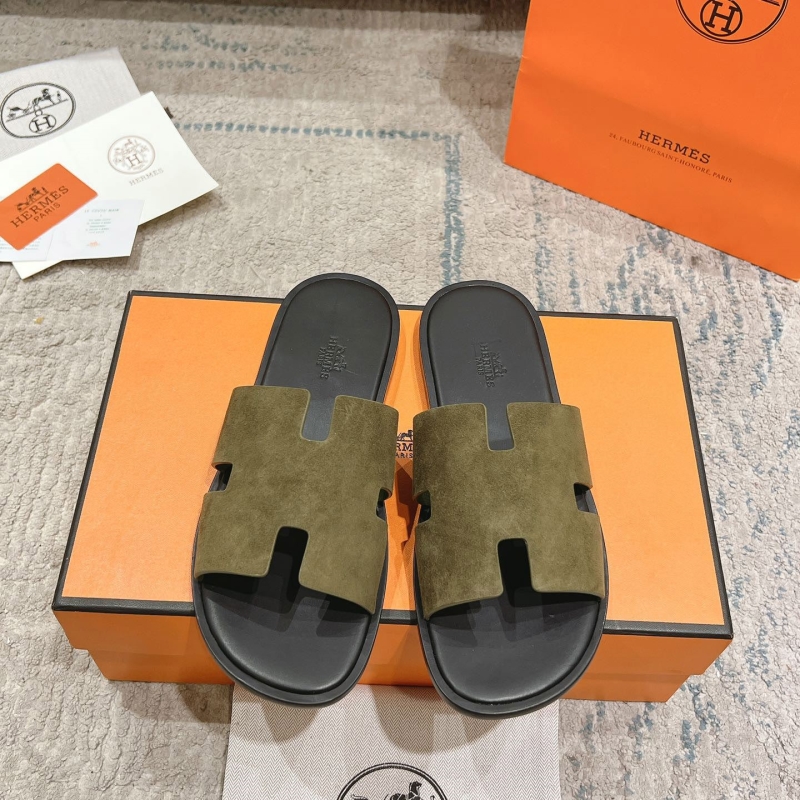 H**mes slippers